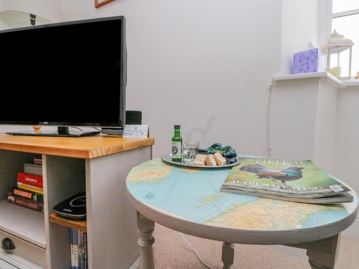 Seaview-Barsloisnach Cottage Kilmartin エクステリア 写真