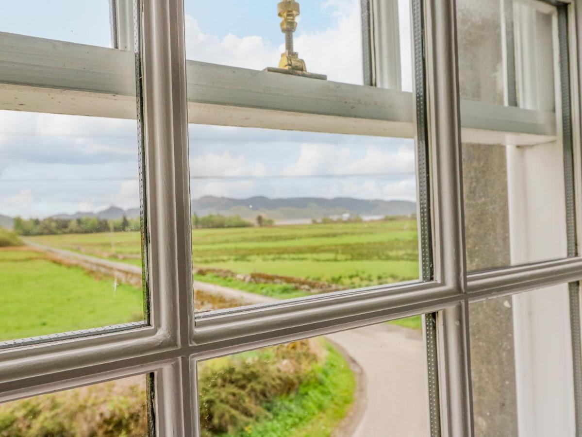 Seaview-Barsloisnach Cottage Kilmartin エクステリア 写真
