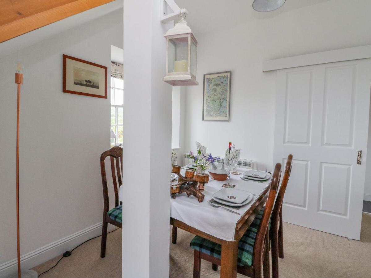 Seaview-Barsloisnach Cottage Kilmartin エクステリア 写真
