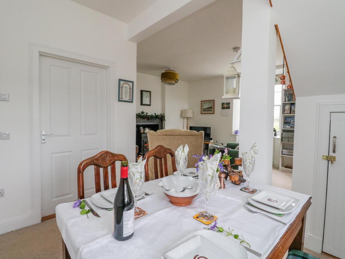 Seaview-Barsloisnach Cottage Kilmartin エクステリア 写真